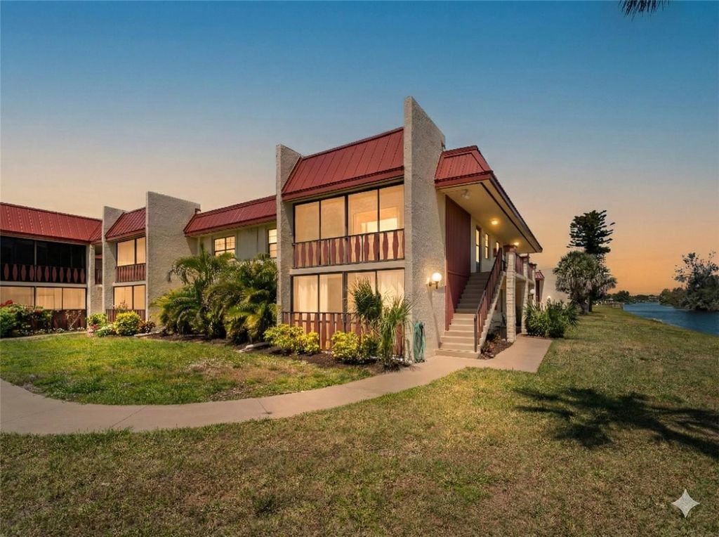 72 BOUNDARY BOULEVARD 226, Rotonda West, FL 33947