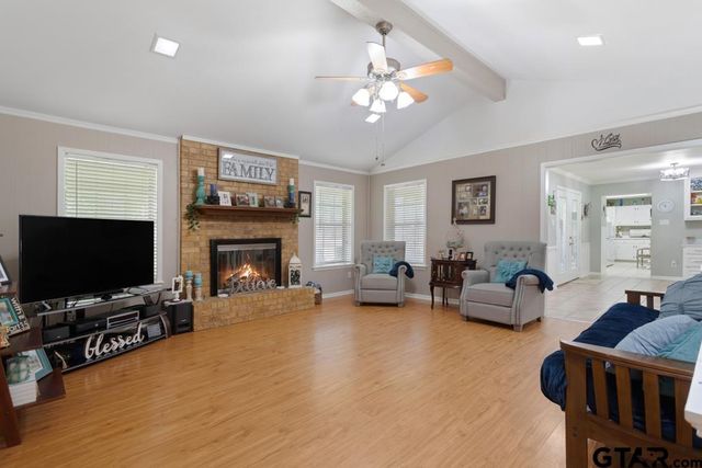 9303 Londonderry Dr, Tyler, TX 75703