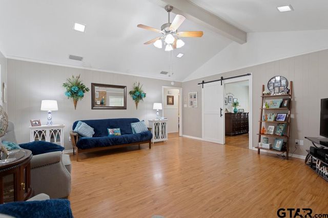 9303 Londonderry Dr, Tyler, TX 75703