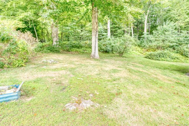 26 Edgarton Road, Columbia, CT 06237