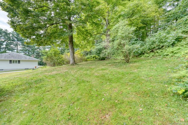 26 Edgarton Road, Columbia, CT 06237