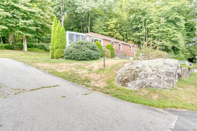 26 Edgarton Road, Columbia, CT 06237