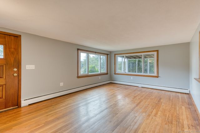 26 Edgarton Road, Columbia, CT 06237