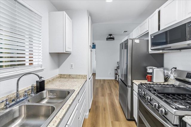 1867 Cherokee Drive 1, Salinas, CA 93906