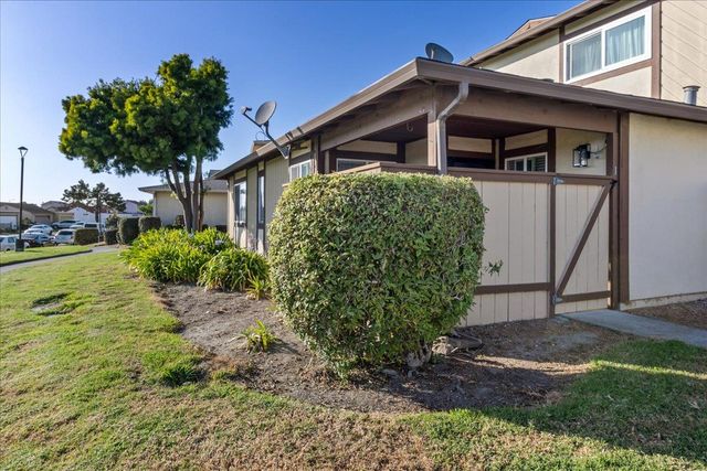 1867 Cherokee Drive 1, Salinas, CA 93906