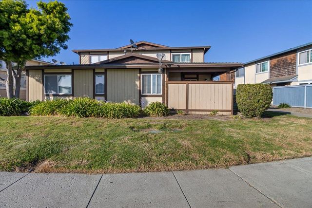 1867 Cherokee Drive 1, Salinas, CA 93906