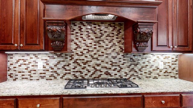 49 Tournay Circle, Little Rock, AR 72223