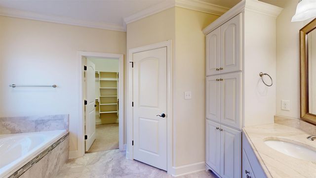 49 Tournay Circle, Little Rock, AR 72223