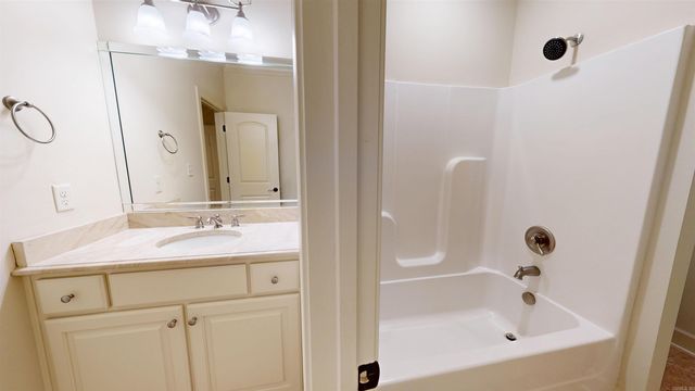 49 Tournay Circle, Little Rock, AR 72223