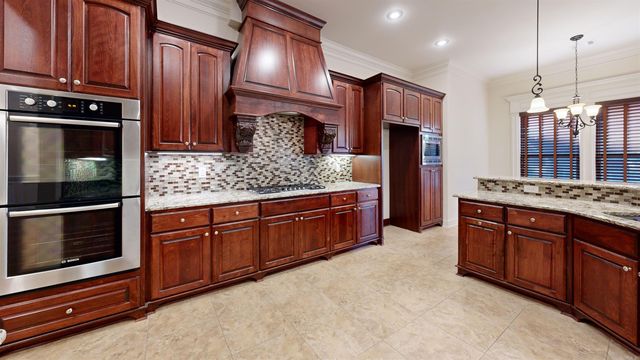 49 Tournay Circle, Little Rock, AR 72223