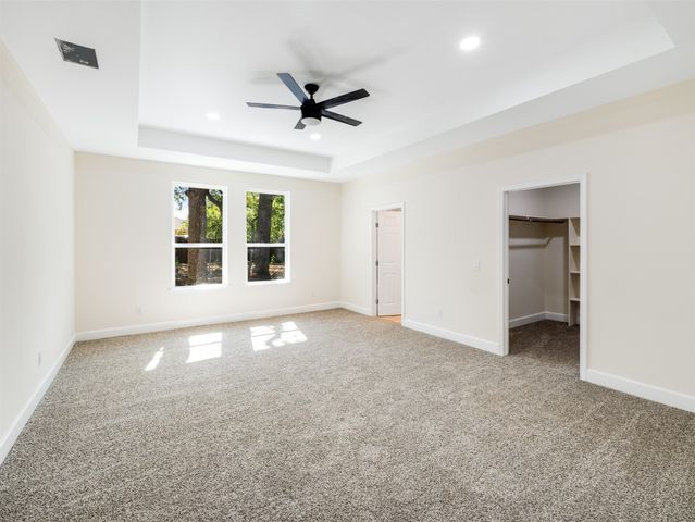 431 Oakhill Drive, Denton, TX 76201