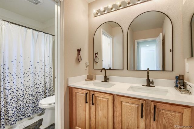 24364 E Fremont Drive, Aurora, CO 80016