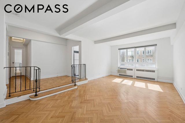 333 W 57th St Apt 6F, New York City, NY 10019