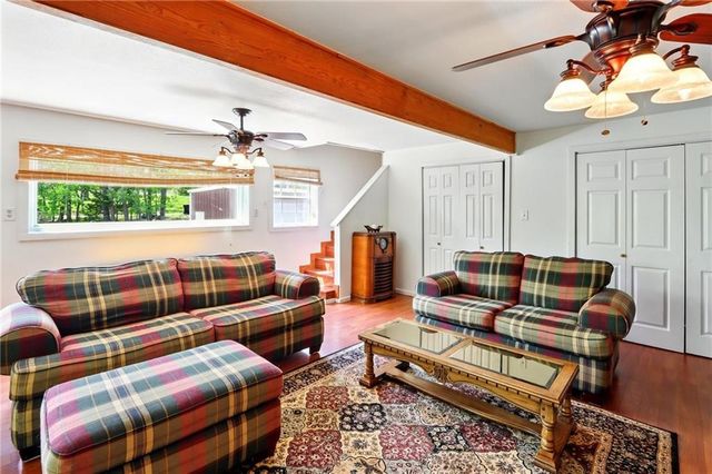 13552 Indian Bow Circle, Garfield, AR 72732