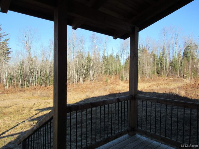 19007 Cr 601 Road, Champion, MI 49814