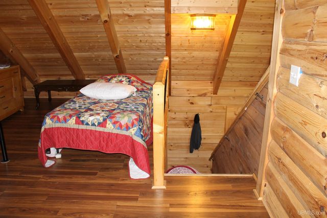 19007 Cr 601 Road, Champion, MI 49814