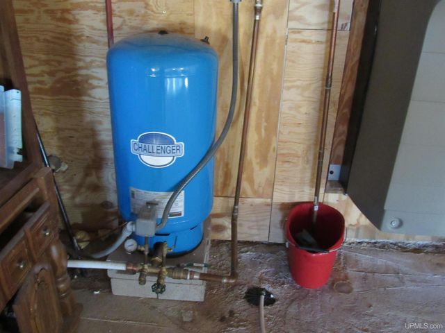 19007 Cr 601 Road, Champion, MI 49814