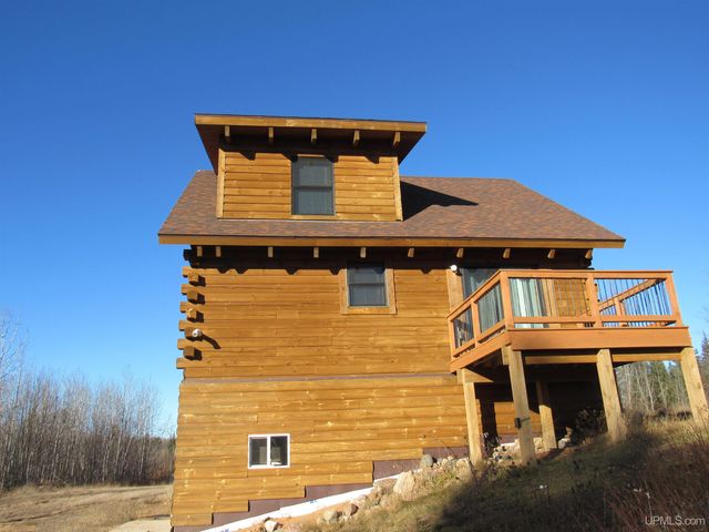 19007 Cr 601 Road, Champion, MI 49814