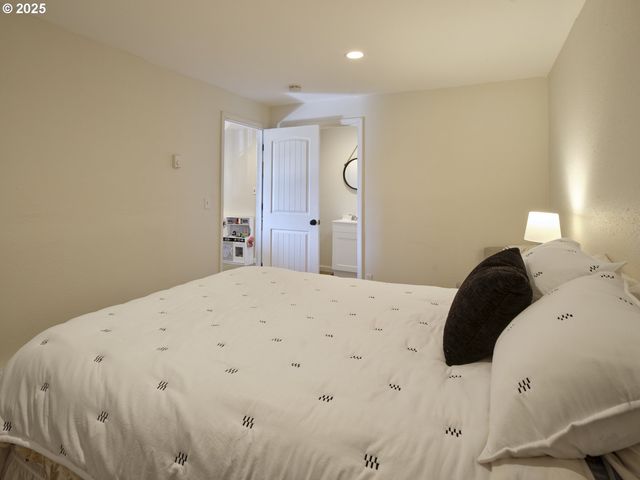 622 MOUNT PLEASANT Rd, Kelso, WA 98626