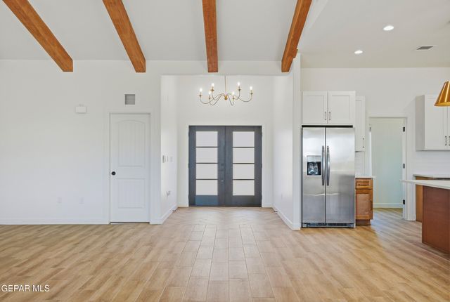 13264 Nacho Alvarado Drive, Clint, TX 79836