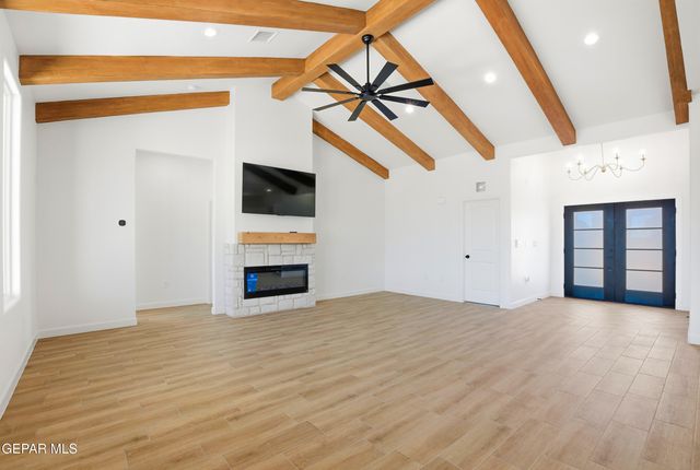 13264 Nacho Alvarado Drive, Clint, TX 79836