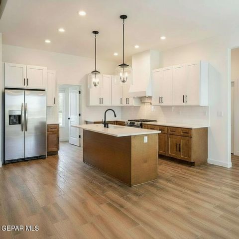 13264 Nacho Alvarado Drive, Clint, TX 79836