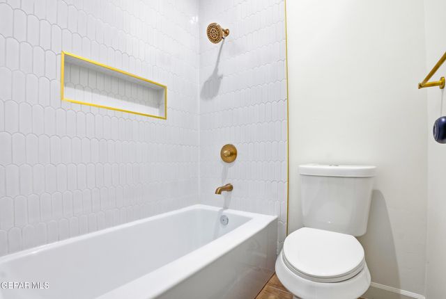 13264 Nacho Alvarado Drive, Clint, TX 79836