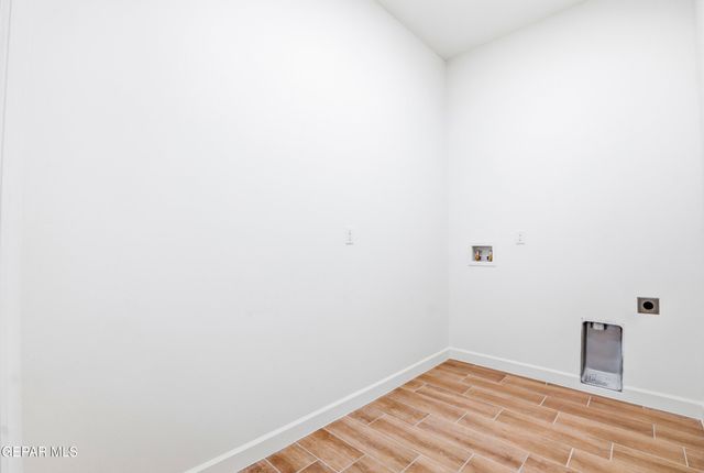 13264 Nacho Alvarado Drive, Clint, TX 79836