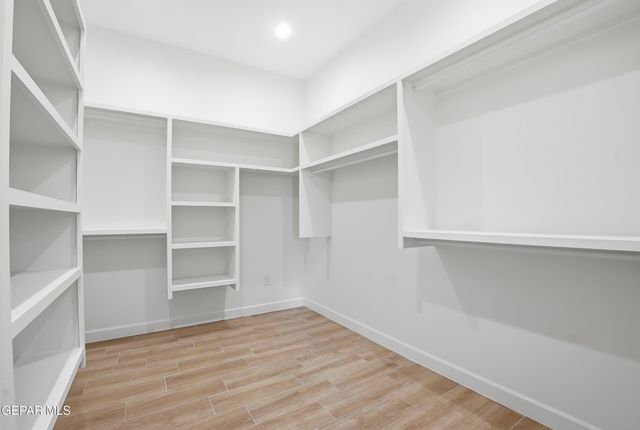 13264 Nacho Alvarado Drive, Clint, TX 79836