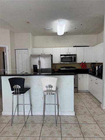 11034 NW 86th terrace, Doral, FL 33178