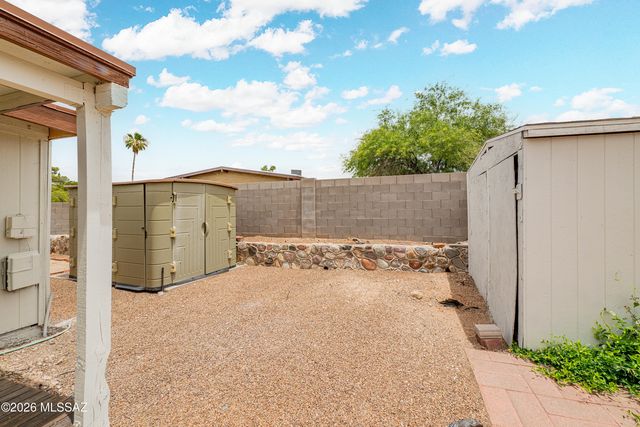 9500 E 33rd Street, Tucson, AZ 85748