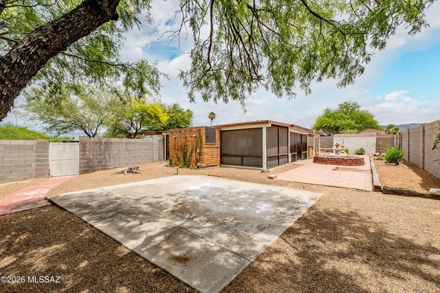 9500 E 33rd Street, Tucson, AZ 85748