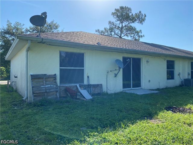 4939 Leonard BLVD S, Lehigh Acres, FL 33973