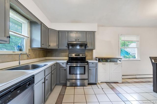 90 Pinewood Drive, Shirley, NY 11967