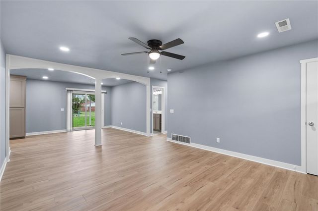 903 White Road, Springdale, AR 72762