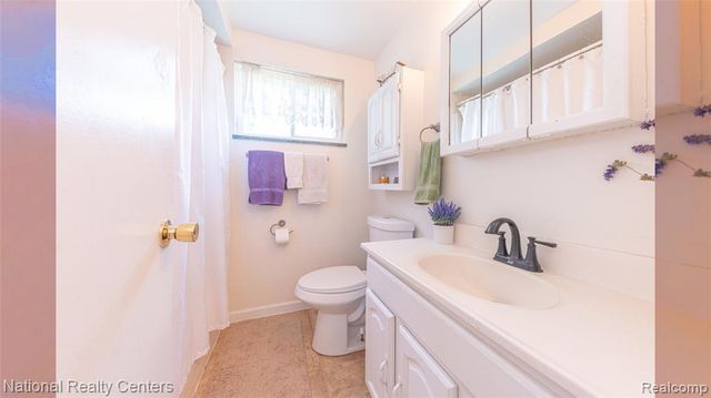 58191 8 Mile Road, Northville, MI 48167