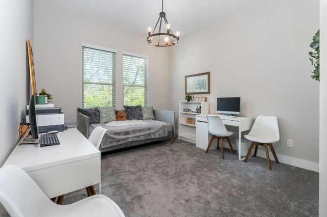 4926 Wunder Way, Houston, TX 77069