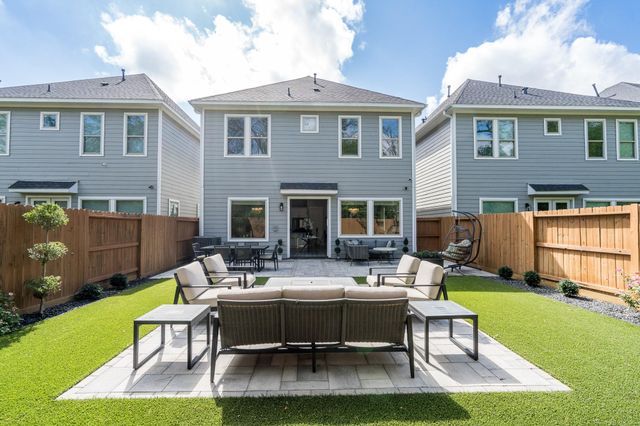 4926 Wunder Way, Houston, TX 77069