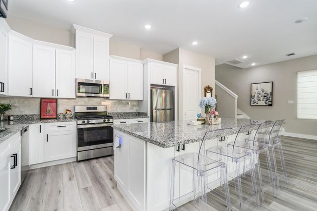 4926 Wunder Way, Houston, TX 77069