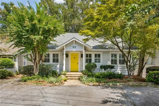 68 Peachtree Hills NE Avenue, Atlanta, GA 30305