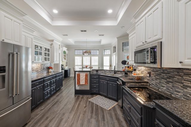 106 Graham Ln, Bullard, TX 75757