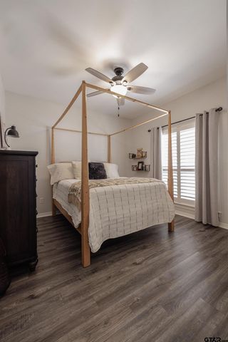 106 Graham Ln, Bullard, TX 75757