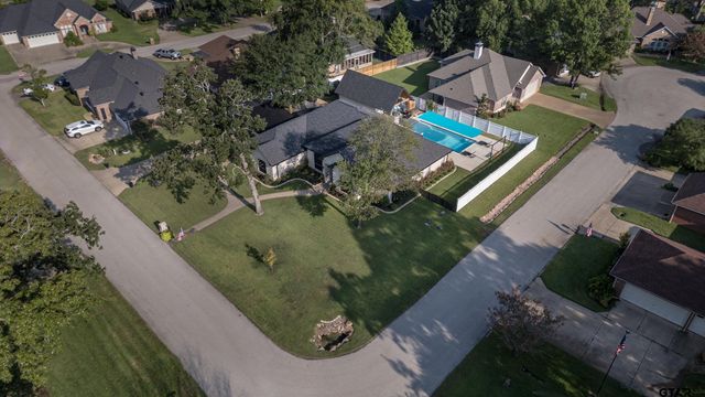 106 Graham Ln, Bullard, TX 75757