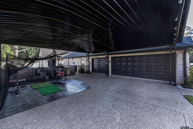 106 Graham Ln, Bullard, TX 75757