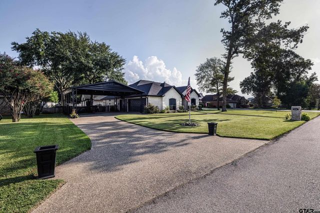 106 Graham Ln, Bullard, TX 75757