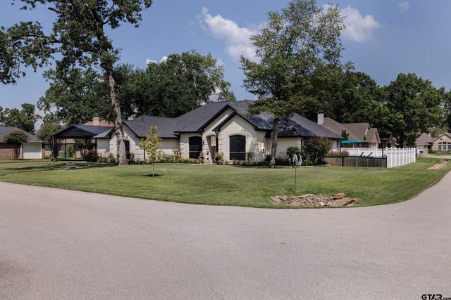 106 Graham Ln, Bullard, TX 75757