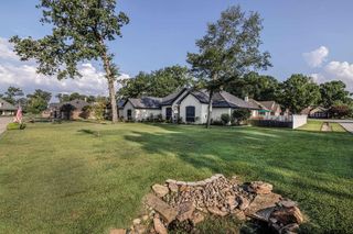 106 Graham Ln, Bullard, TX 75757