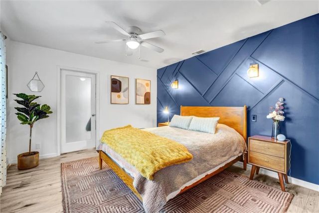 7758 Chimineas Avenue, Reseda, CA 91335