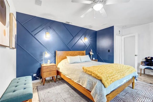 7758 Chimineas Avenue, Reseda, CA 91335