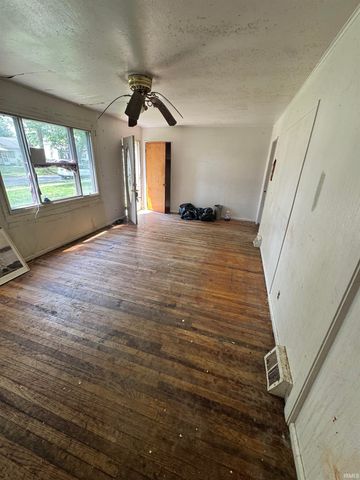 4817 South Park Drive, Fort Wayne, IN 46806